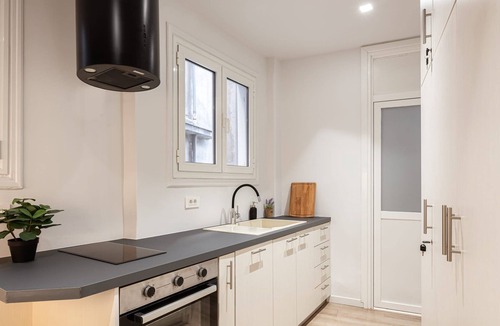Makrigianni Villa | Delightful Athens Apartment | 2 Bedrooms | Apartment Shoi | Perfect Place