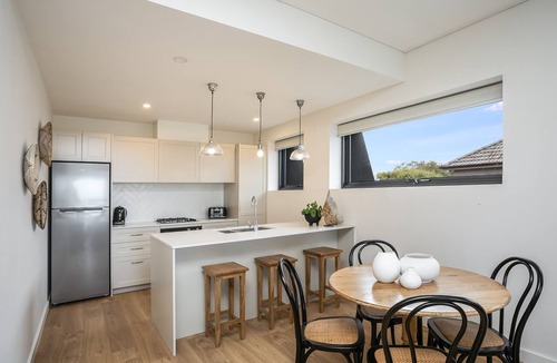 Manly Apartment | Designer Penthouse Overlooking Manly, the Ocean and Harbour