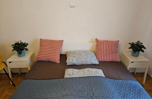Nepszinhaz negyed Hostel | Downtown Gem Rooms