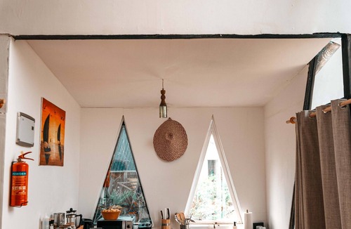 Nungwi Cabin | Eco-Friendly A-Frame Cabin 10min to NungwiSpacious A-Frame Retreat Cabin in Zanz