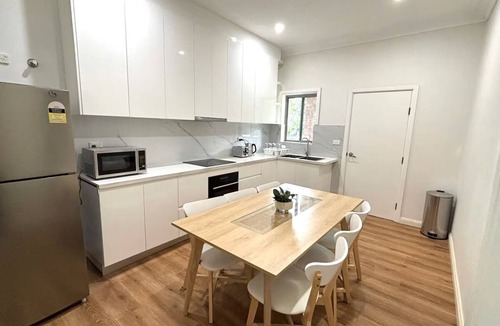 Bankstown House | Entire Warm Home At Bankstown.