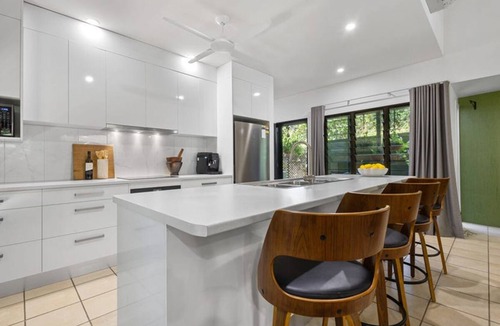 Port Douglas Villa | Escape to Paradise Villa 1. Walking Distance to 4 Mile Beach. Heated Pool.