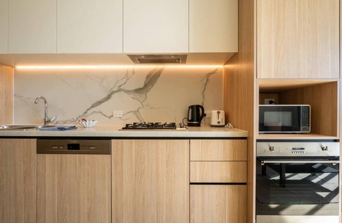 Macquarie Park Condo | Experience a luxurious stay in Sydney close to everything!