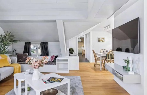 Old Town Apartment | EXPERIENCE THE PINNACLE OF LUXURY LIVING IN THE HEART OF ZURICH - PENTHOUSE