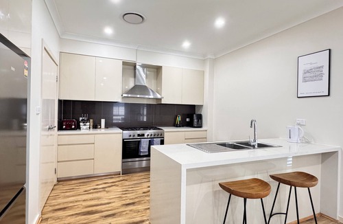 Jordan Springs Villa | Family and Group Holiday Home Sleeps 13 Near Western Sydney Airport, Penrith