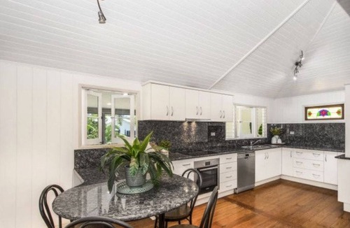 Railway Estate House | Family Oasis for Christmas in Townsville