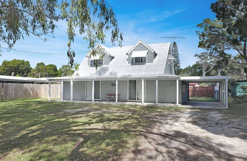 Amity Point House | Fantastic beach house tucked away in paradise
