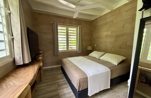 Taiarapu-Ouest House | Fare Heremiti Little Corner of Paradise in Vairao🌴🌺
