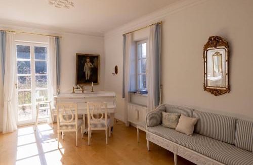 Ebern House | Feriendomizil Villa Bomama