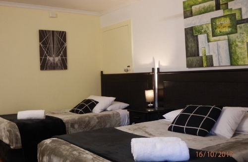 Wilsonton Hotel | Flying Spur Motel