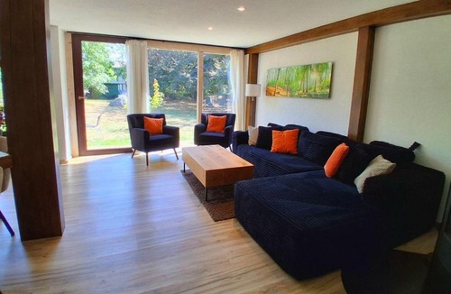 Villarepos Apartment | Garden with 2 barbecue areas l 5 minutes from the lake