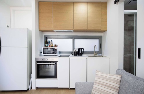 Glebe Apartment | Glebe 1BR Loft Near CBD | Cafés, Markets & WFH