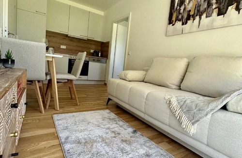 Straßgang Apartment | Graz Getaway