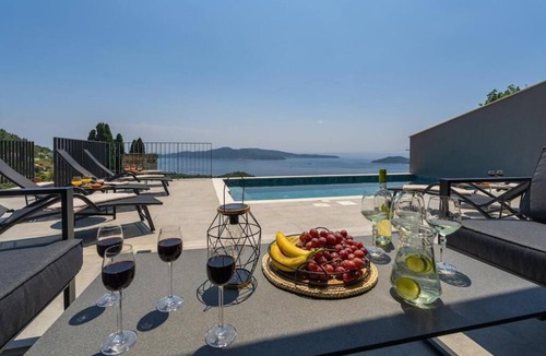 Brsecine Villa | Green Sunrise Villa - Stunning Sea View Villa with Private Pool near Dubrovnik