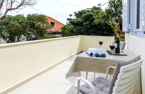 Molunat Apartment | Guest House Rooms Rose - Studio with Terrace