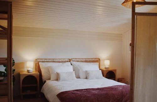 Einigen Apartment | Havenwood Loft - 2 minutes to Lake - Free Parking