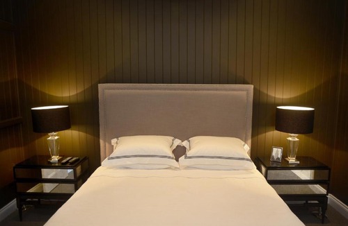 New Farm Bed & Breakfast | Heal House