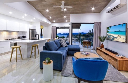 Hamilton Island Apartment | Hidden Cove 17