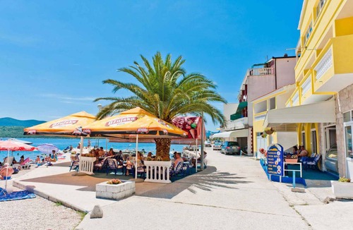 Klek Apartment | Holiday apartment Holiday resort with Villa Bonaca
