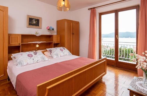 Viganj House | Holiday apartment Viganj for 1 - 4 persons with 2 bedrooms - Holiday house