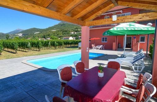 Dusina House | Holiday Home Amaya