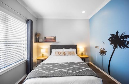 Gold Coast House | Homestead Spacious home for 12 with pool