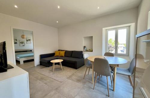 Bevaix Apartment | HostHelp - Les Balises