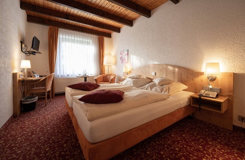 Schwedenschanze Hotel | Hotel Landhaus Duerkop