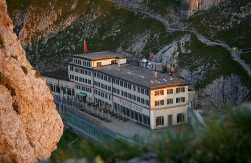 Flueh Hotel | Hotel Pilatus-Kulm