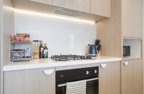 Marrickville Apartment | Inner West Comfort Marrickville with Parking