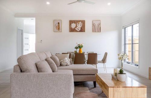 Ripley House | Inspire Haven - Stylish Ripley Family Home Retreat