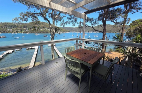 Sydney House | Island escape with private waterfront beach and jetty on Scotland Island.