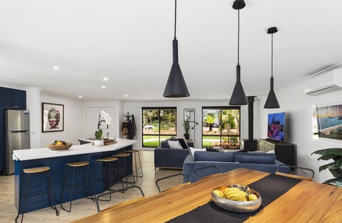 Pearl Beach House | Jeweller's Retreat by HolidayCo.