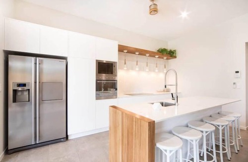 Hideaway Bay House | Kallias Hydeaway Bay