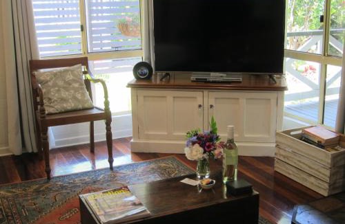 North Tamborine Resort | Kidd Street Cottages