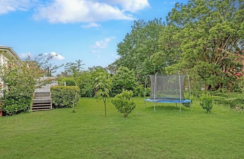 Erina House | KozyGuru | Erina | Sunny Coastal Escape + Parking