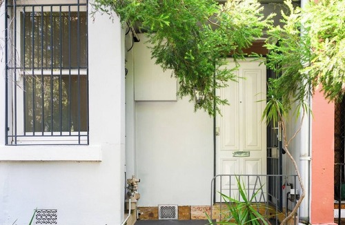 Newtown House | KozyGuru | Newtown | Elegant Urban Sanctuary