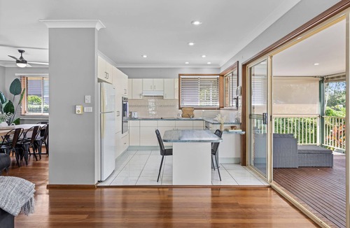 Chittaway Point House | Lakefront Serenity, Kayaks, Fire Pit
