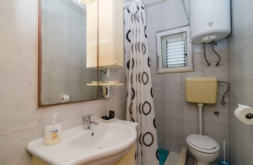 Brasina House | Leo's Room - Double Room with Balcony and Sea View