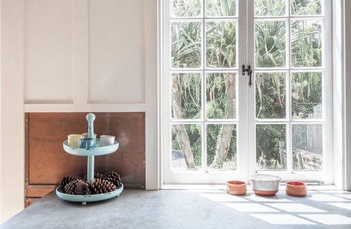 Doonan House | Little Red Barn in the Noosa Hinterland