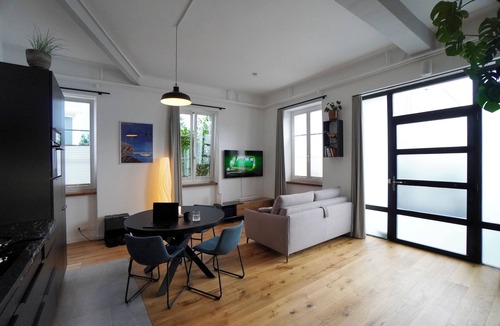 Boswil Apartment | Loft apartment in industrial design, 43 m², high-quality furnishings, close to the train station