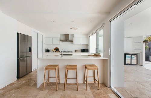 St Huberts Island House | Luxe Island Retreat | Jetty, Private Pool, 3BR