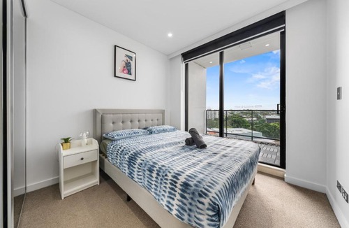Ultimo Apartment | Luxury 3BR Penthouse with Parking & Walk to Darling Harbour & ICC & CBD & Chinatown