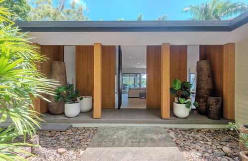 Hamilton Island House | LUXURY 7 BEDROOM PRIVATEE ESTATE WITH POOL