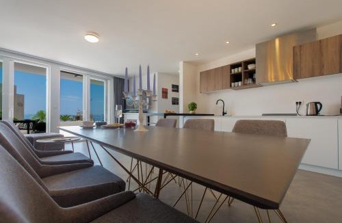 Moca Apartment | Luxury Apartment Citrin with shared Pool