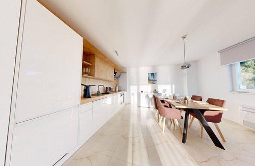 Moca Apartment | Luxury App. RUBIN in Makarska with dream view, pool, balcony, elevator, parking, WLAN