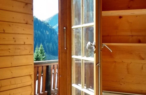 Kippel Ski Chalet | Luxury chalet, stunning views - hike & ski in UNESCO World Heritage Site