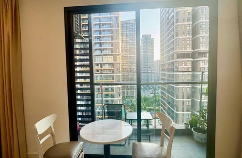 District 9 Apartment | Luxury Cozy 1-bedroom apartment in amazing Vinhome Grandpark Q9 with AC