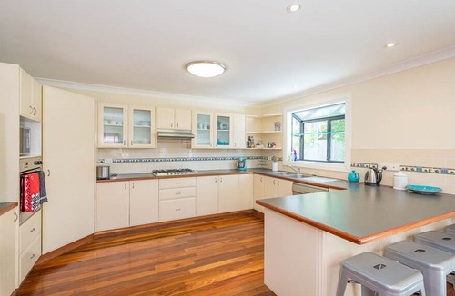 Macmasters Beach House | Macs Big Beach House