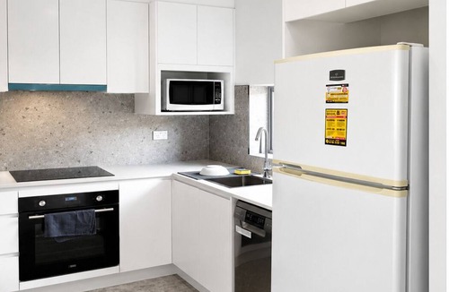 Bradbury House | Matilda’s Urban Escape 6-Min Station & Shops